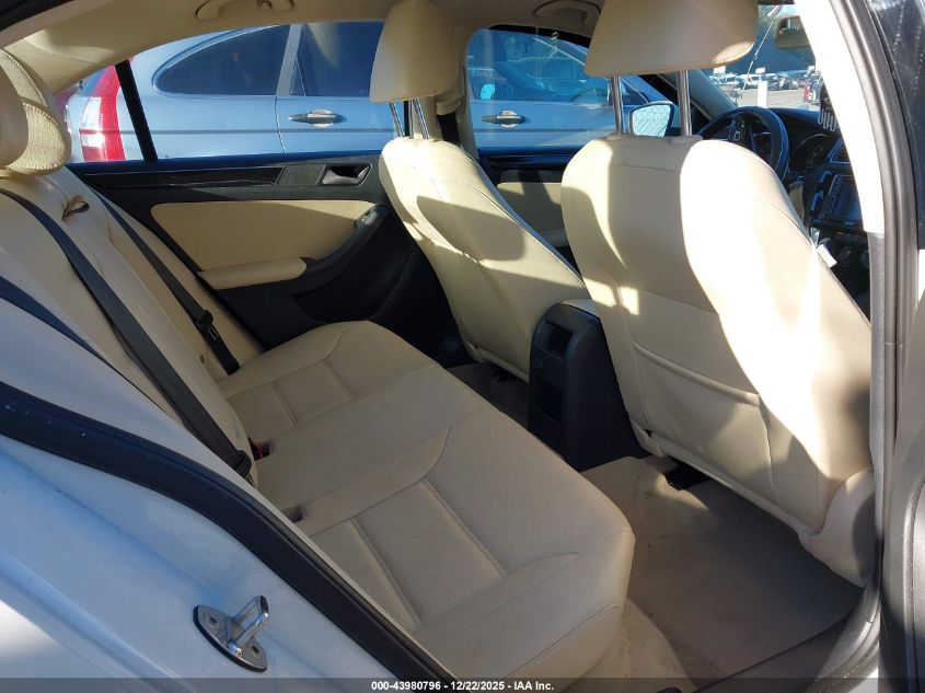 2016 Volkswagen Jetta 1.8T Sel VIN: 3VWL17AJ5GM341019 Lot: 43980796