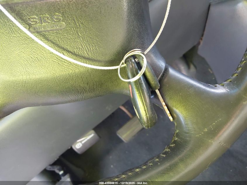 2000 GMC Sierra 1500 Sle VIN: 2GTEC19T5Y1169396 Lot: 43980815