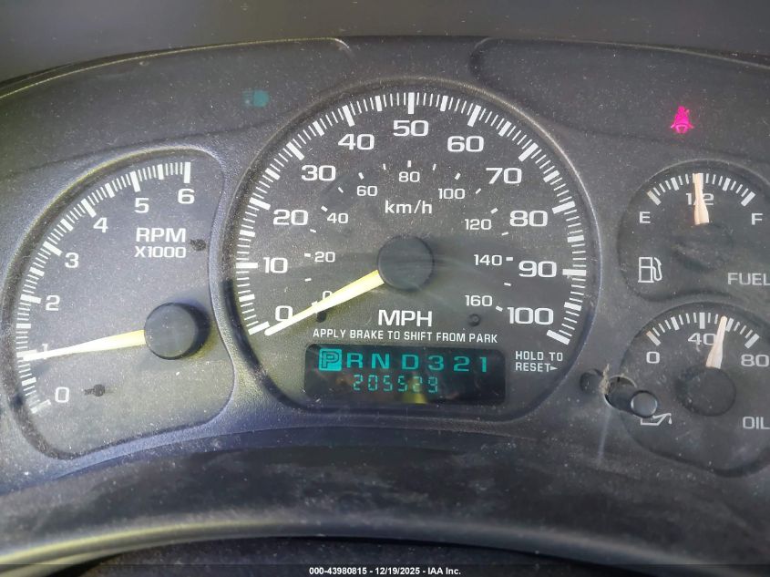 2000 GMC Sierra 1500 Sle VIN: 2GTEC19T5Y1169396 Lot: 43980815