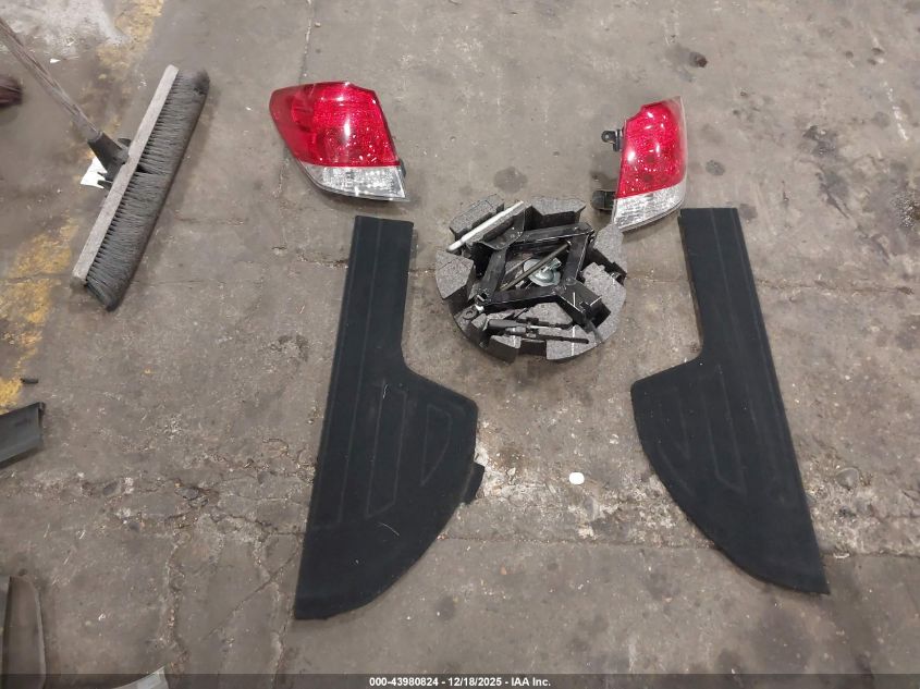 2014 Subaru Outback 2.5I Limited VIN: 4S4BRBLC4E3207993 Lot: 43980824