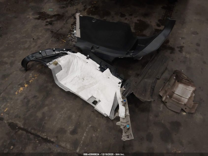 2014 Subaru Outback 2.5I Limited VIN: 4S4BRBLC4E3207993 Lot: 43980824