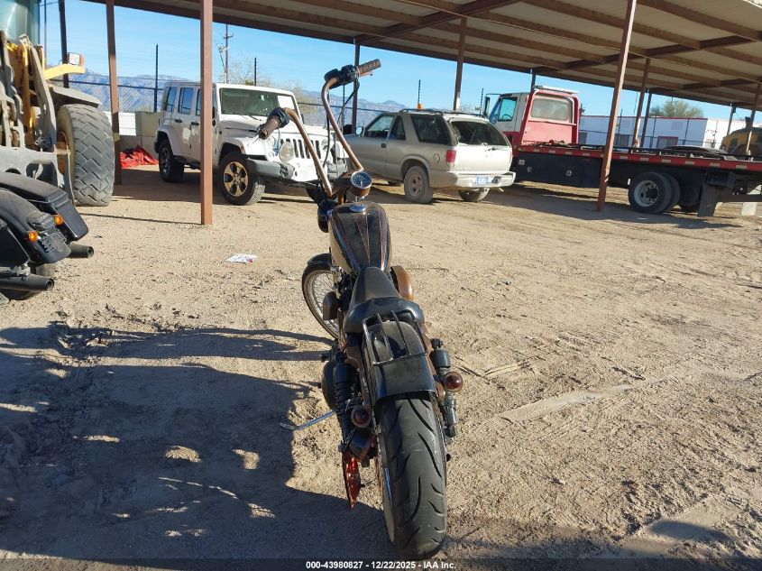 1999 Harley-Davidson Xl883 C VIN: 1HD4CJM17XK113314 Lot: 43980827