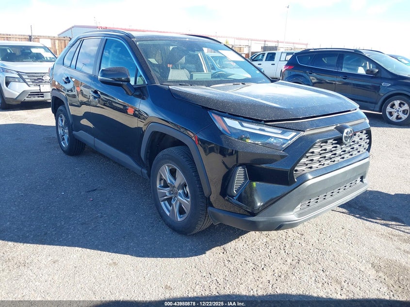 2T3P1RFV7SC537631 2025 Toyota Rav4 Xle auction photo 1