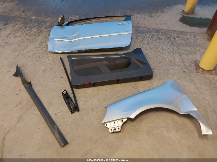 2007 Volkswagen Gti 2-Door VIN: WVWFV71K37W028595 Lot: 43980886