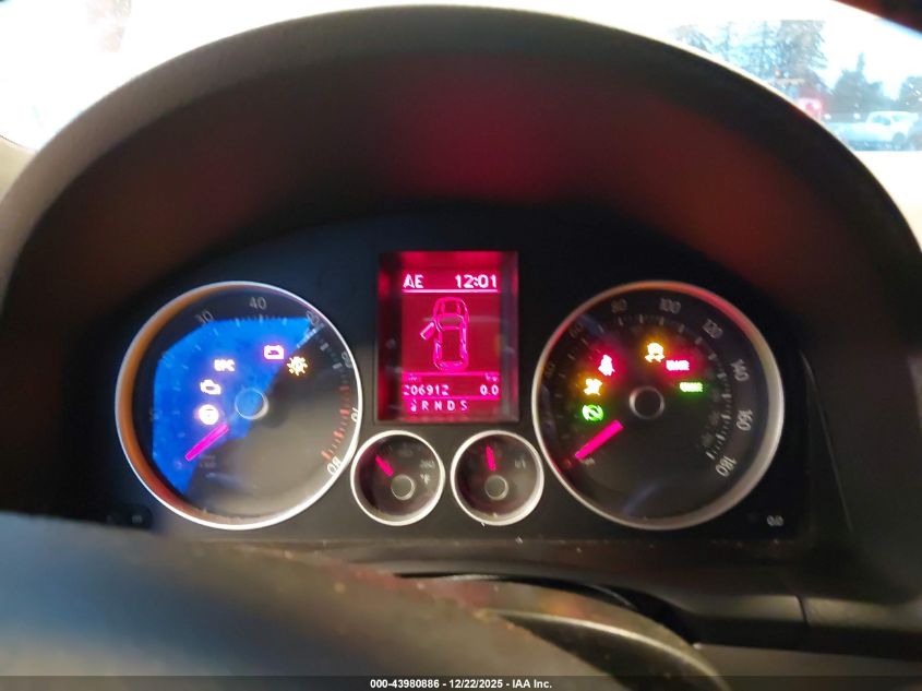 2007 Volkswagen Gti 2-Door VIN: WVWFV71K37W028595 Lot: 43980886