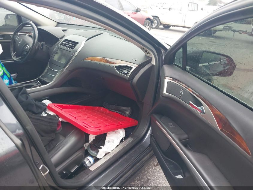 2013 Lincoln Mkz VIN: 3LN6L2G95DR826037 Lot: 43980887