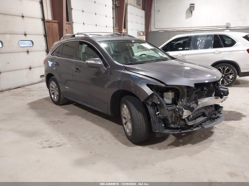 5J8TB4H5XJL015038 2018 Acura Rdx Technology Acurawatch Plus Packages/Technology Package auction photo 1