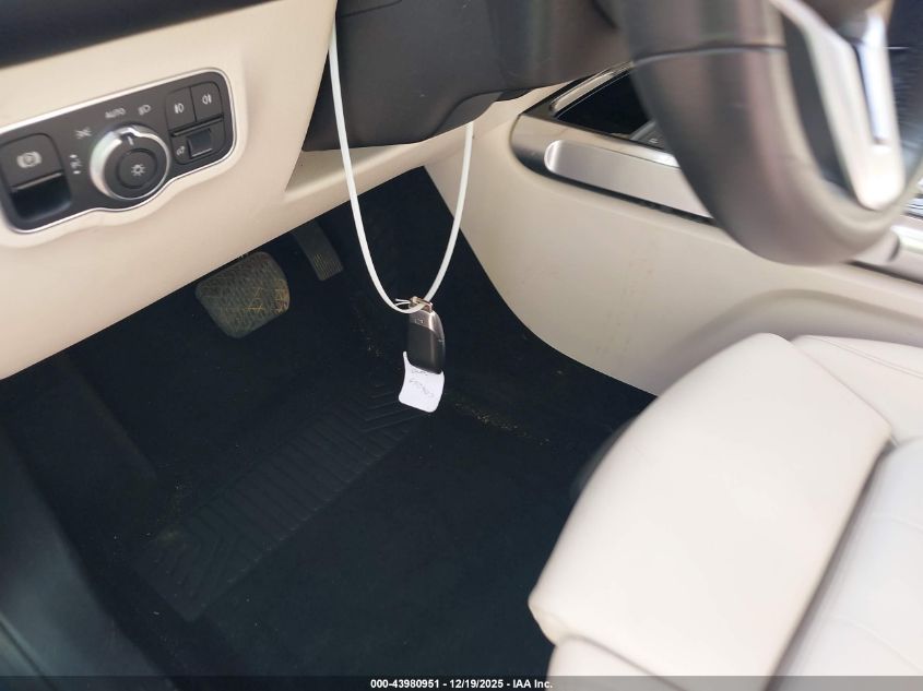 2020 Mercedes-Benz Glb 250 VIN: W1N4M4GB7LW022768 Lot: 43980951