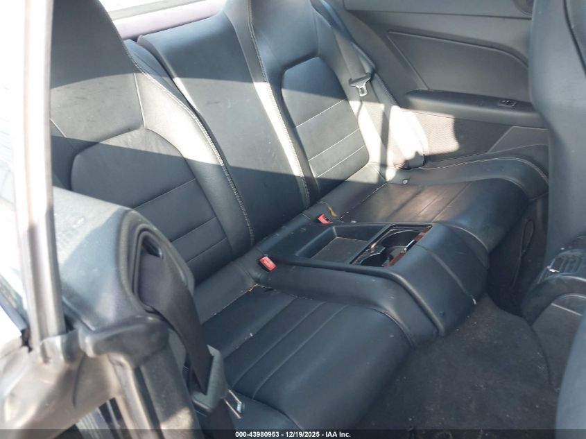 2010 Mercedes-Benz E 350 VIN: WDDKJ5GB7AF060128 Lot: 43980953