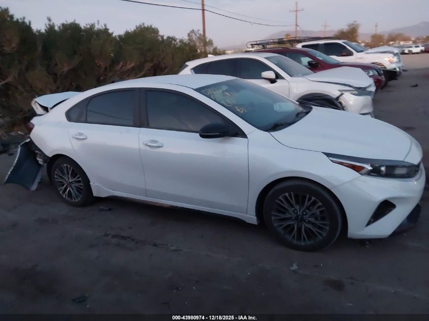 2022 Kia Forte Gt-Line VIN: 3KPF54AD9NE475763 Lot: 43980974