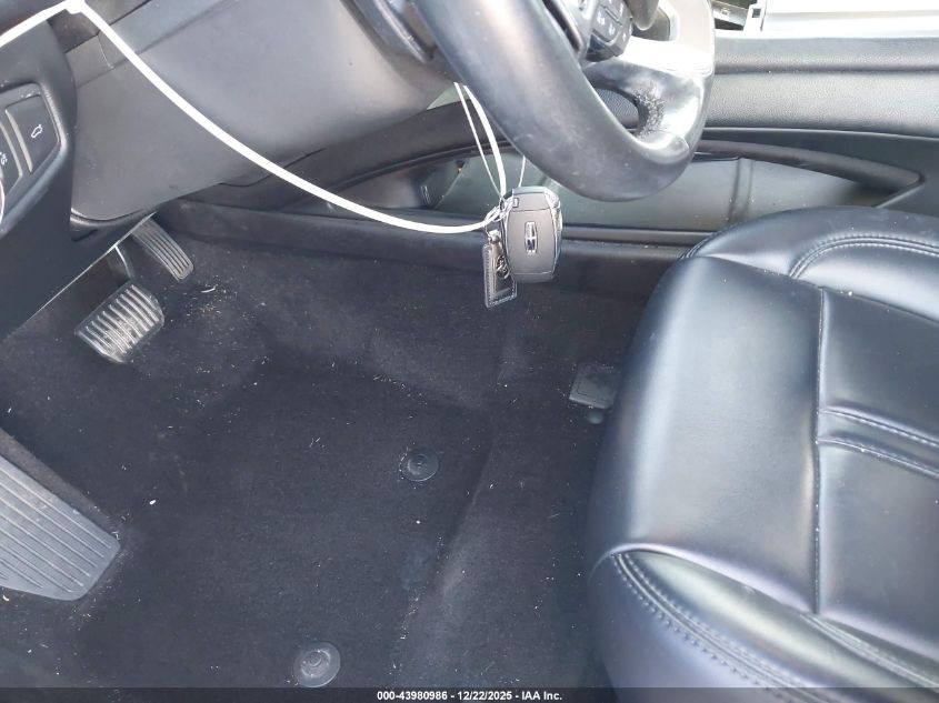 2019 Lincoln Mkz Standard VIN: 3LN6L5A94KR608582 Lot: 43980986