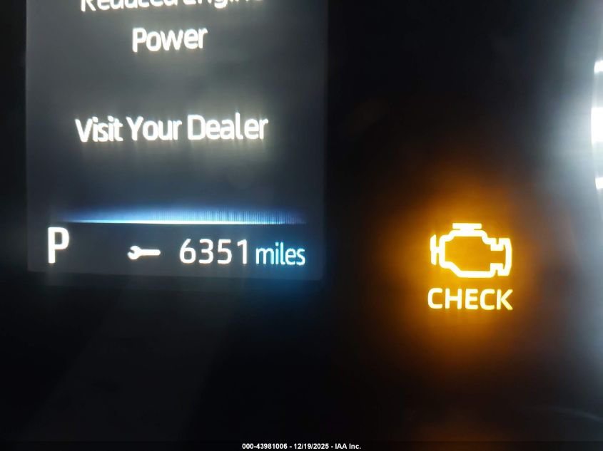 2026 Toyota Tundra Sr5 Crewmax 5.5' Bed VIN: 5TFLA5DB6TX343068 Lot: 43981006