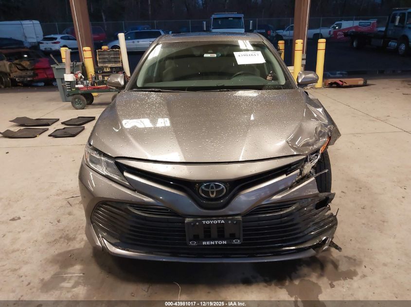 2018 Toyota Camry Le VIN: 4T1B11HK8JU110740 Lot: 43981017