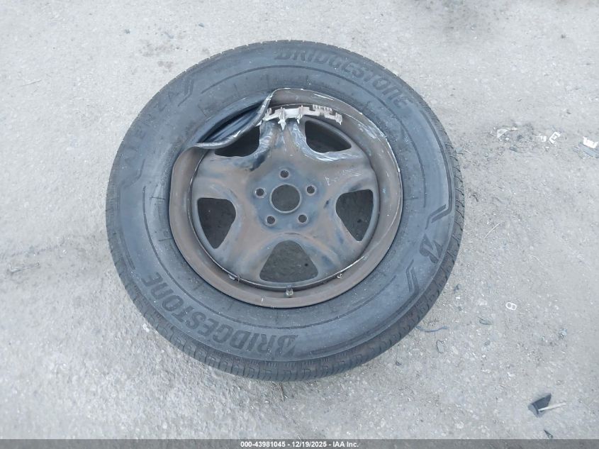 2013 Toyota Rav4 Le VIN: JTMZFREVXDD019863 Lot: 43981045