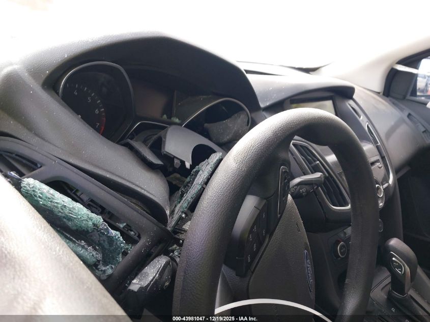 2018 Ford Focus Sel VIN: 1FADP3M26JL302313 Lot: 43981047