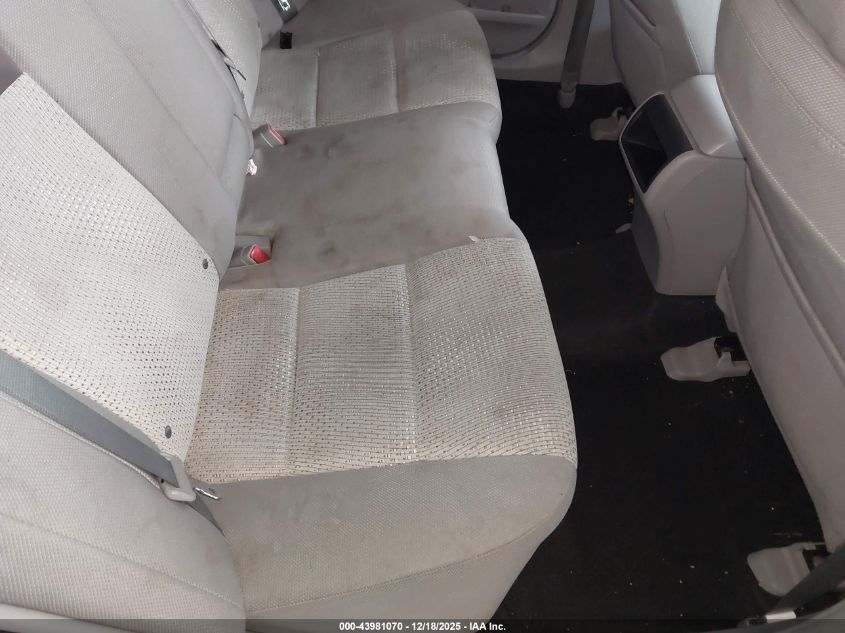 2013 Toyota Camry Le VIN: 4T4BF1FK1DR276502 Lot: 43981070