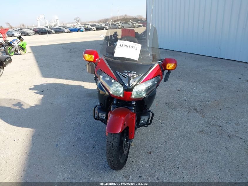 2015 Honda Gl1800 VIN: JH2SC68Y8FK100168 Lot: 43981072