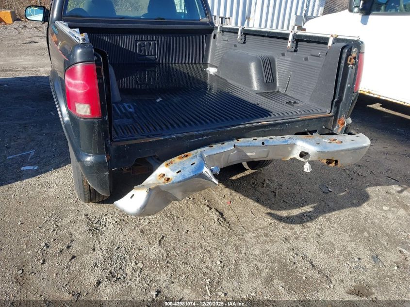 2000 Chevrolet S-10 Ls VIN: 1GCDT19WXYK216413 Lot: 43981074