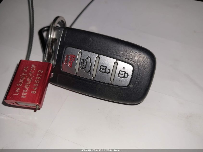 2017 Hyundai Veloster Value Edition VIN: KMHTC6AD9HU317834 Lot: 43981078