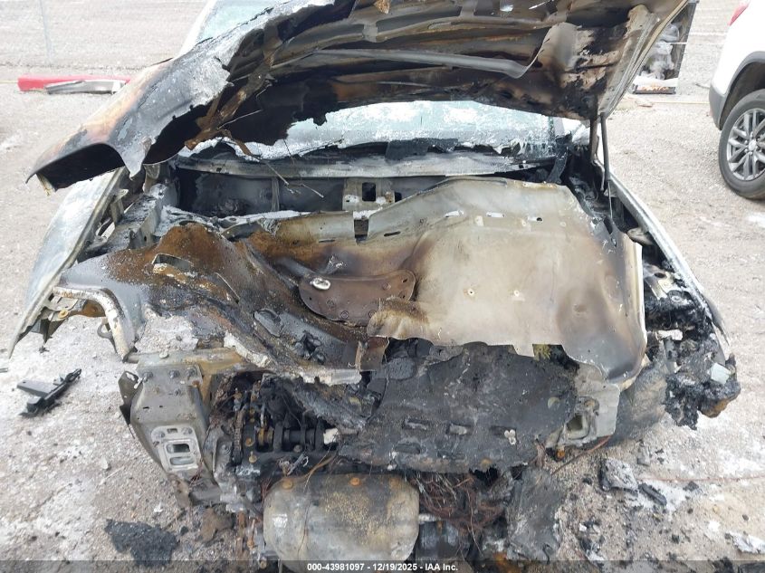 2019 Jeep Cherokee Latitude Plus 4X4 VIN: 1C4PJMLB9KD271702 Lot: 43981097