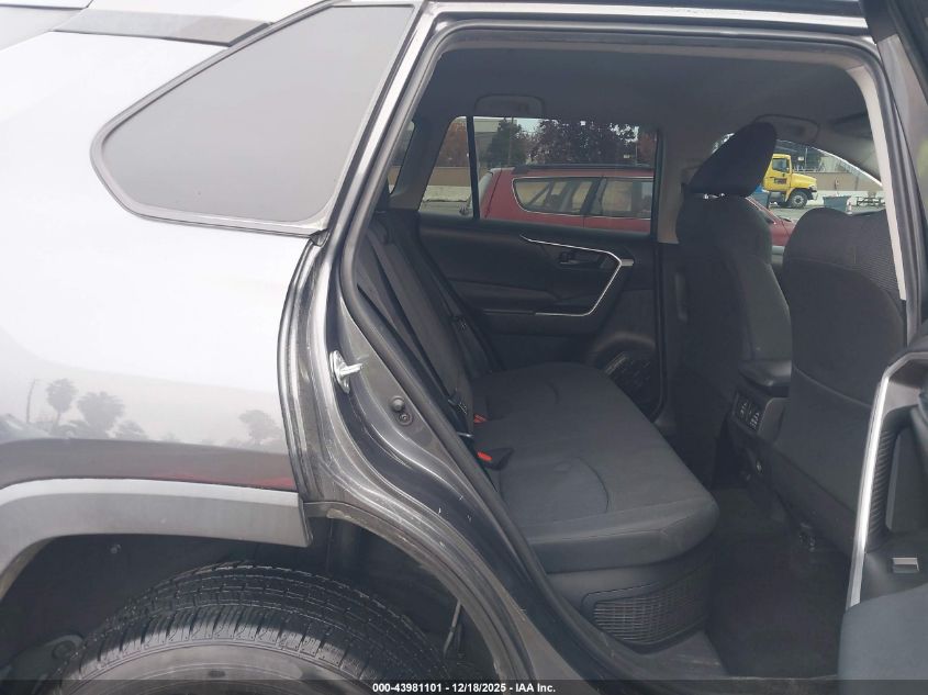 2021 Toyota Rav4 Hybrid Le VIN: 4T3M6RFV8MU016102 Lot: 43981101