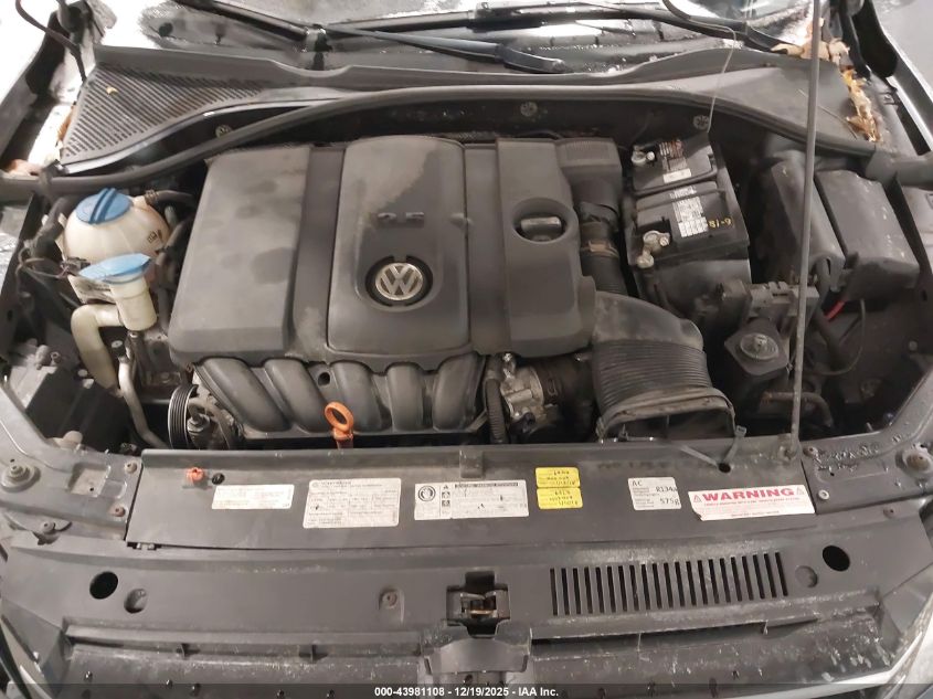 2012 Volkswagen Passat 2.5L Se VIN: 1VWBP7A3XCC048269 Lot: 43981108
