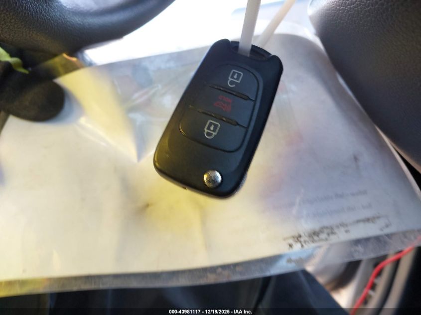 2013 Kia Sportage Lx VIN: KNDPB3A20D7452375 Lot: 43981117