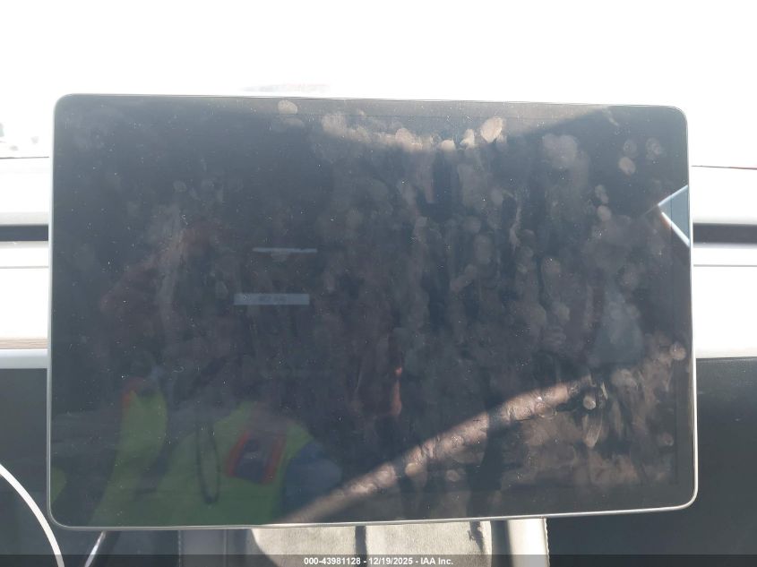 2023 Tesla Model Y Awd/Long Range Dual Motor All-Wheel Drive VIN: 7SAYGDEE2PA167143 Lot: 43981128