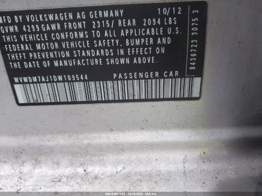 2013 Volkswagen Golf 2.0L Tdi 4-Door VIN: WVWDM7AJ1DW109544 Lot: 43981131