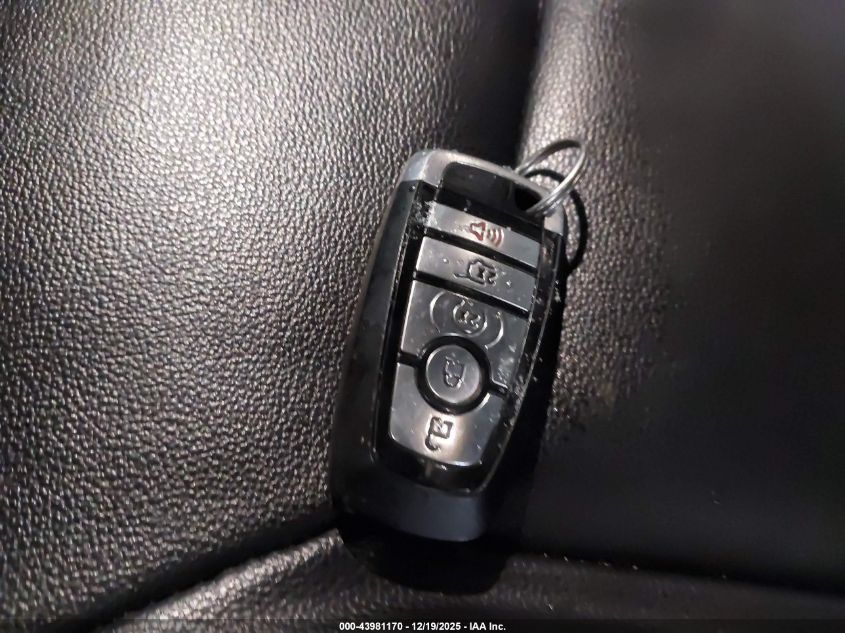 2020 Ford Explorer Xlt VIN: 1FMSK8DH7LGB32066 Lot: 43981170