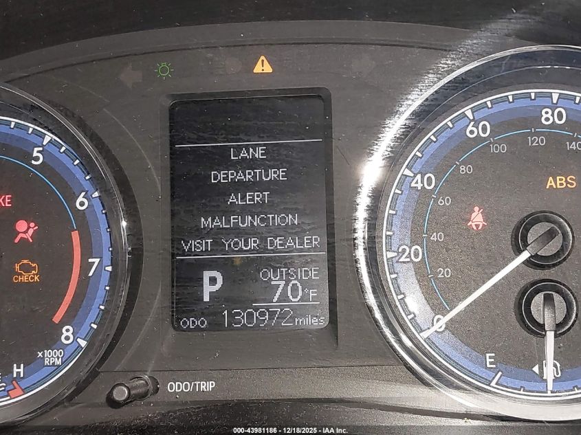 2017 Toyota Corolla Le VIN: 5YFBURHE8HP622901 Lot: 43981186