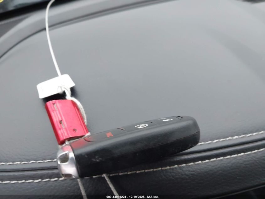 2017 Ram 1500 Laramie 4X4 5'7 Box VIN: 1C6RR7NM8HS875724 Lot: 43981224