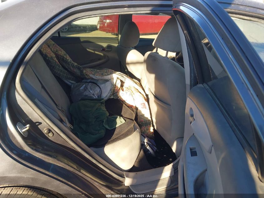 2010 Toyota Corolla Le VIN: 2T1BU4EEXAC402026 Lot: 43981236