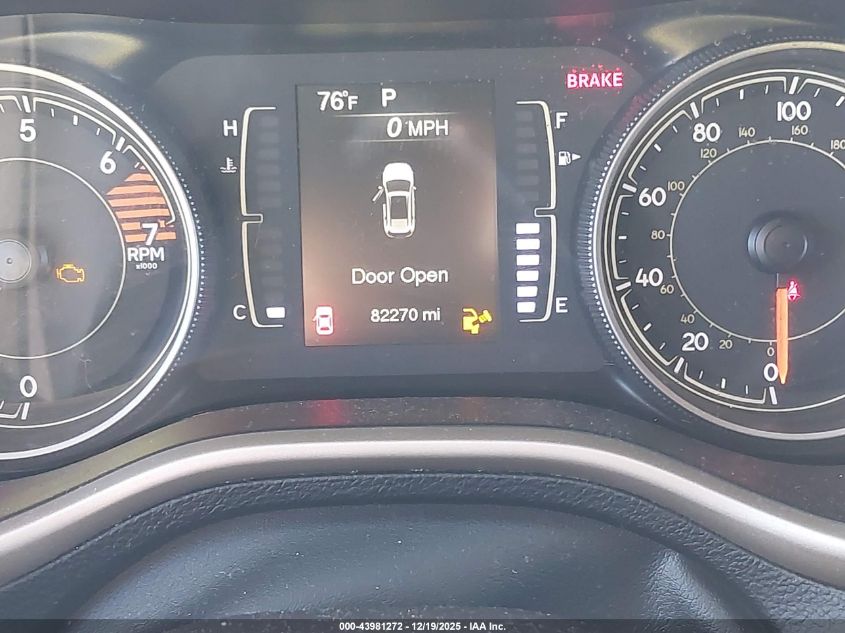 2018 Jeep Cherokee Latitude Fwd VIN: 1C4PJLCB5JD566689 Lot: 43981272