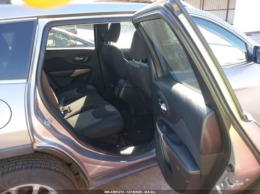 2018 Jeep Cherokee Latitude Fwd VIN: 1C4PJLCB5JD566689 Lot: 43981272