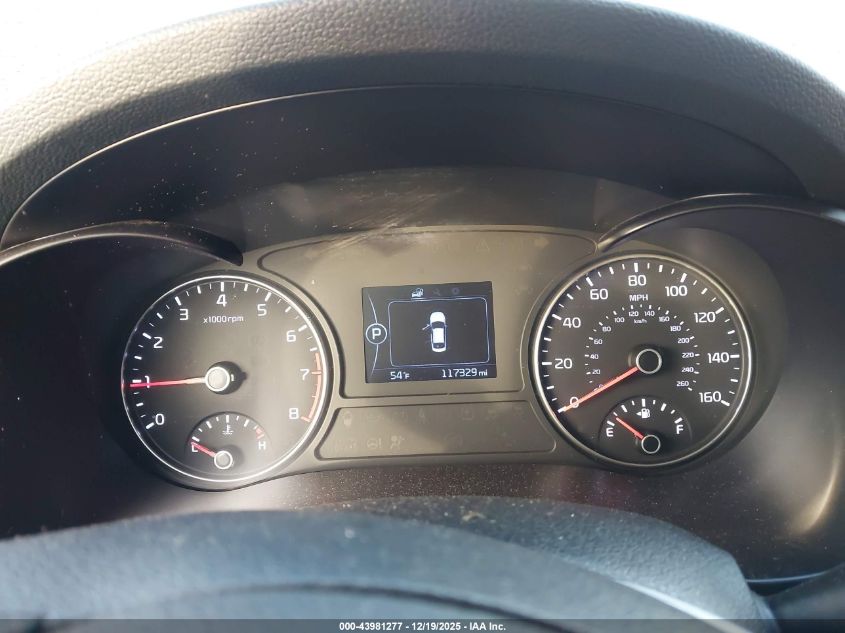 2017 Kia Optima Lx VIN: 5XXGT4L32HG153606 Lot: 43981277