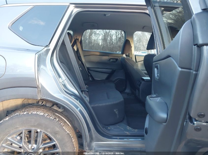 2024 Nissan Rogue S Intelligent Awd VIN: 5N1BT3AB4RC747075 Lot: 43981285