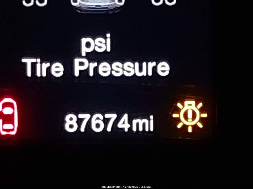 2020 Jeep Renegade Sport 4X4 VIN: ZACNJBABXLPL42582 Lot: 43981309