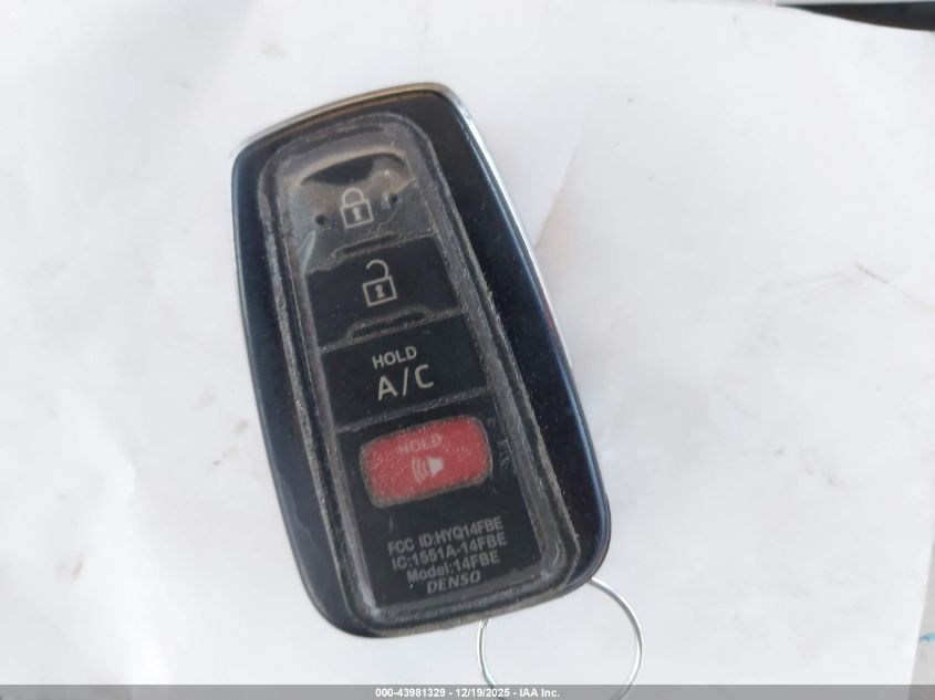 2017 Toyota Prius Prime Premium VIN: JTDKARFP1H3033680 Lot: 43981329