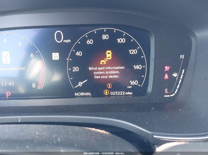 2024 Acura Integra VIN: 19UDE4H23RA017075 Lot: 43981356