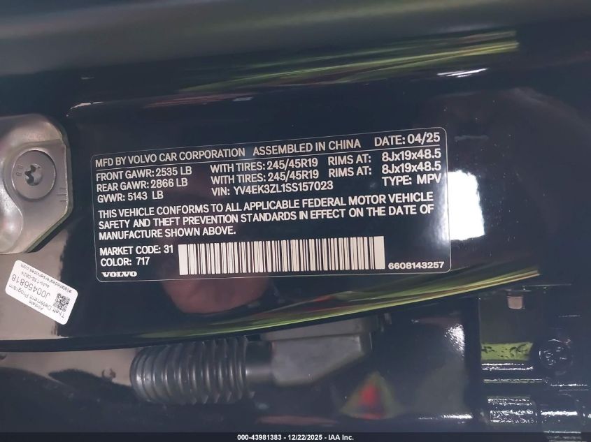 2025 Volvo Ex30 Ultra Twin Motor Performance, Fully Electric VIN: YV4EK3ZL1SS157023 Lot: 43981383