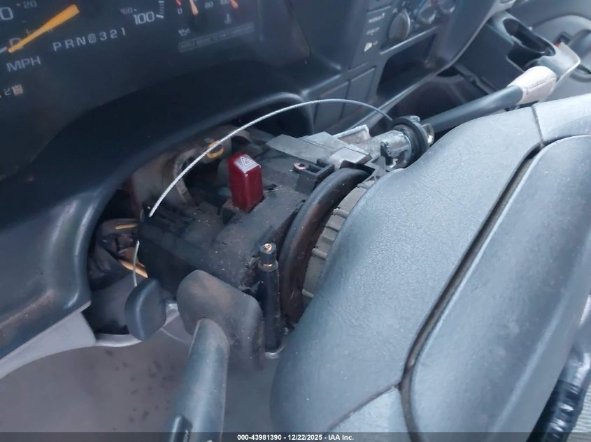 1997 Chevrolet K1500 Fleetside VIN: 1GCEK19M8VE217303 Lot: 43981390