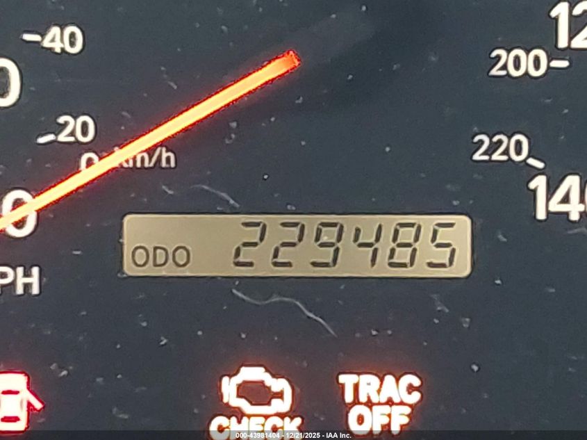 2000 Lexus Es 300 VIN: JT8BF28G6Y5084679 Lot: 43981404