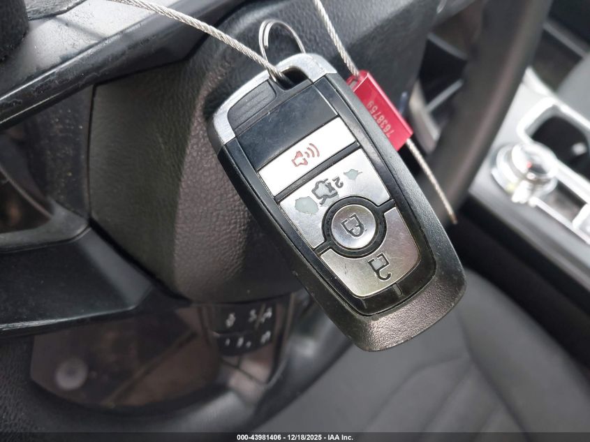 2018 Ford Fusion Se VIN: 3FA6P0H70JR194723 Lot: 43981406