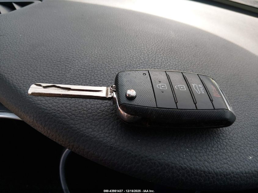 2015 Kia Optima Lx VIN: KNAGM4A71F5663138 Lot: 43981437