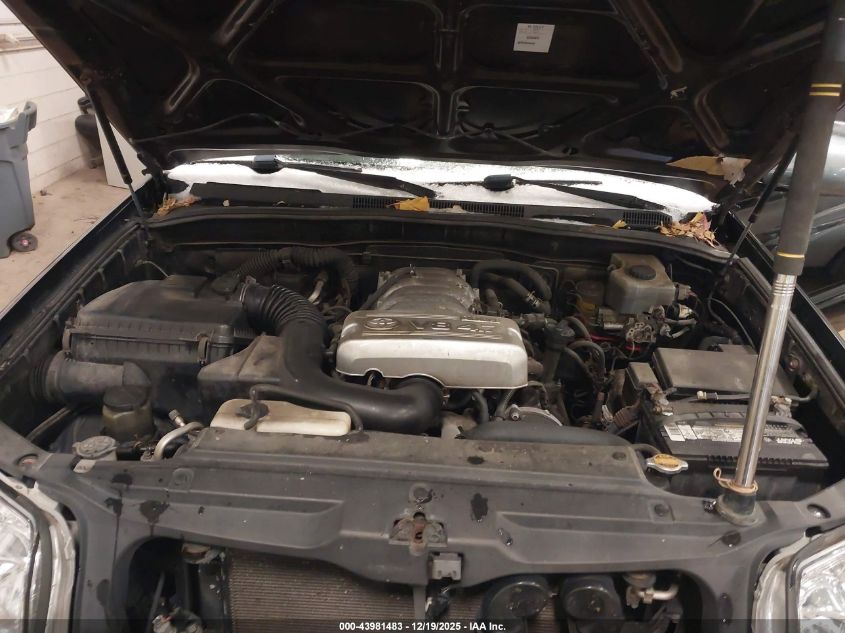 2003 Toyota 4Runner Limited V8 VIN: JTEBT17R530015314 Lot: 43981483