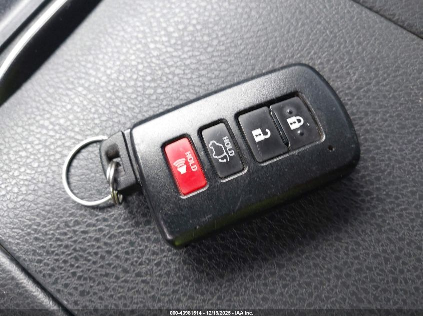 2018 Toyota Highlander Se VIN: 5TDJZRFH7JS547177 Lot: 43981514