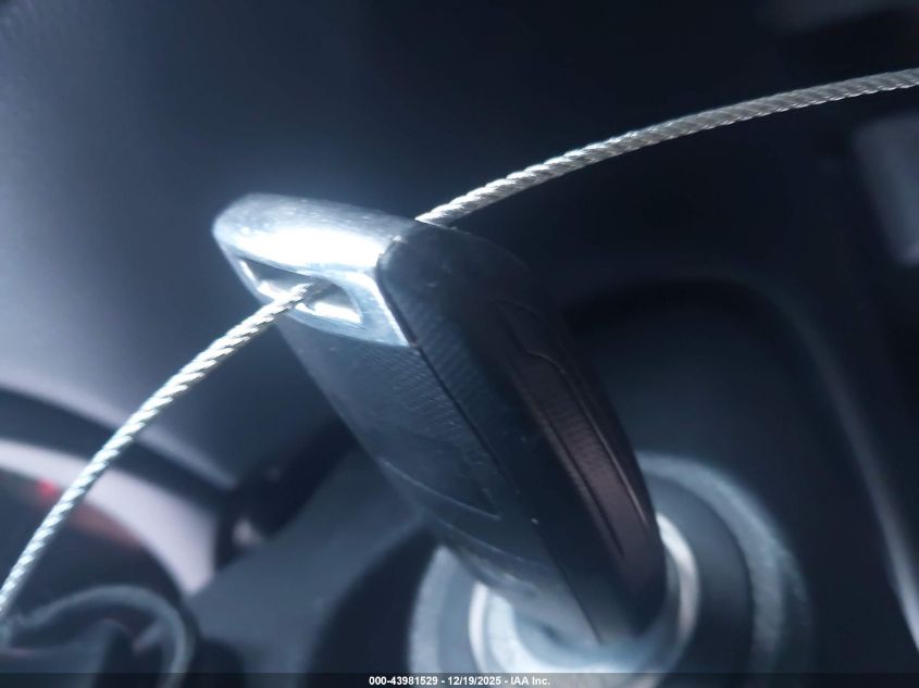 2019 Kia Soul + VIN: KNDJP3A5XK7633269 Lot: 43981529