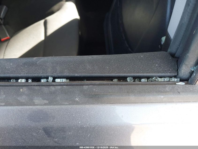 2014 Hyundai Accent Gs VIN: KMHCT5AE8EU148940 Lot: 43981538