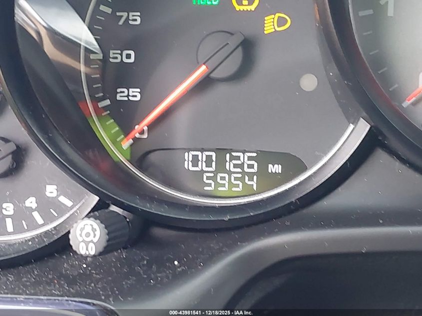 2012 Porsche Panamera 4S VIN: WP0AB2A79CL060867 Lot: 43981541